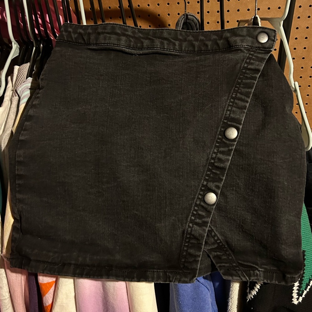 WE THE FREE, FREE PEOPLE SNAP UP DENIM SKIRT